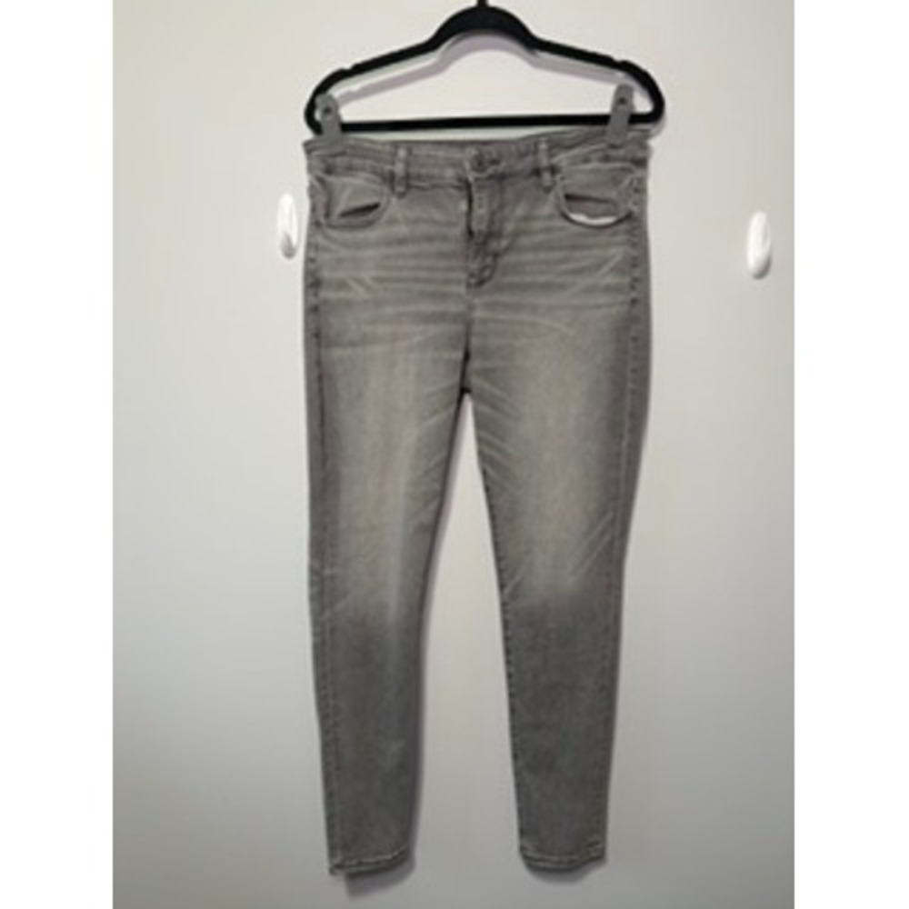 American Eagle Women's Size 14 Next Level Stretch Jeans – Gray Denim